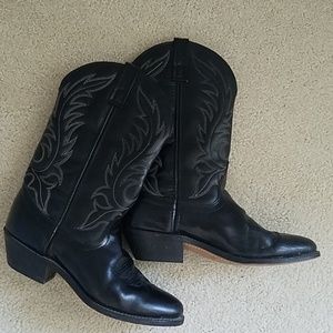 {Laredo} Black Leather Western Boot